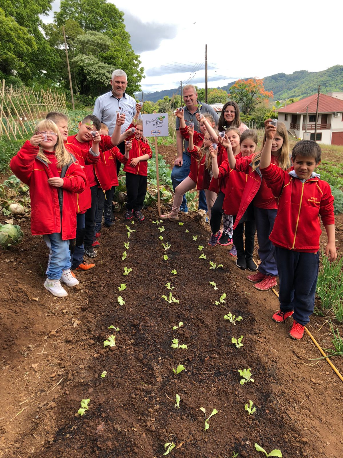 Santa Clara | Plantando o Bem