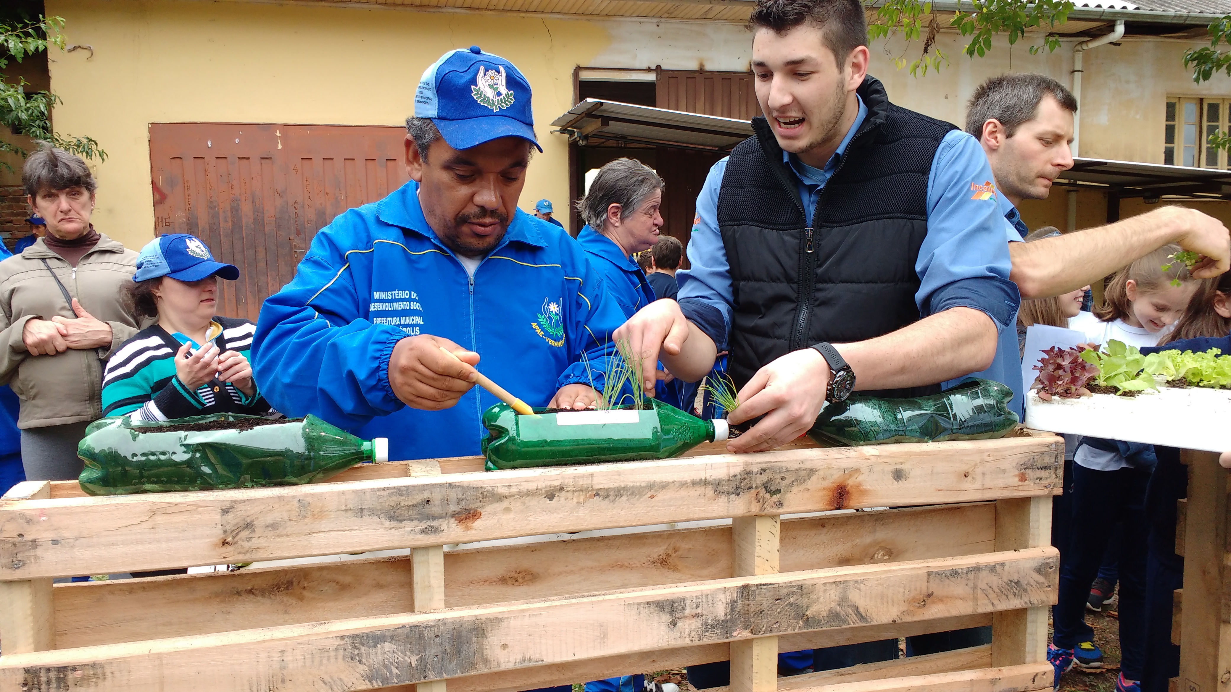 Santa Clara | Plantando o Bem