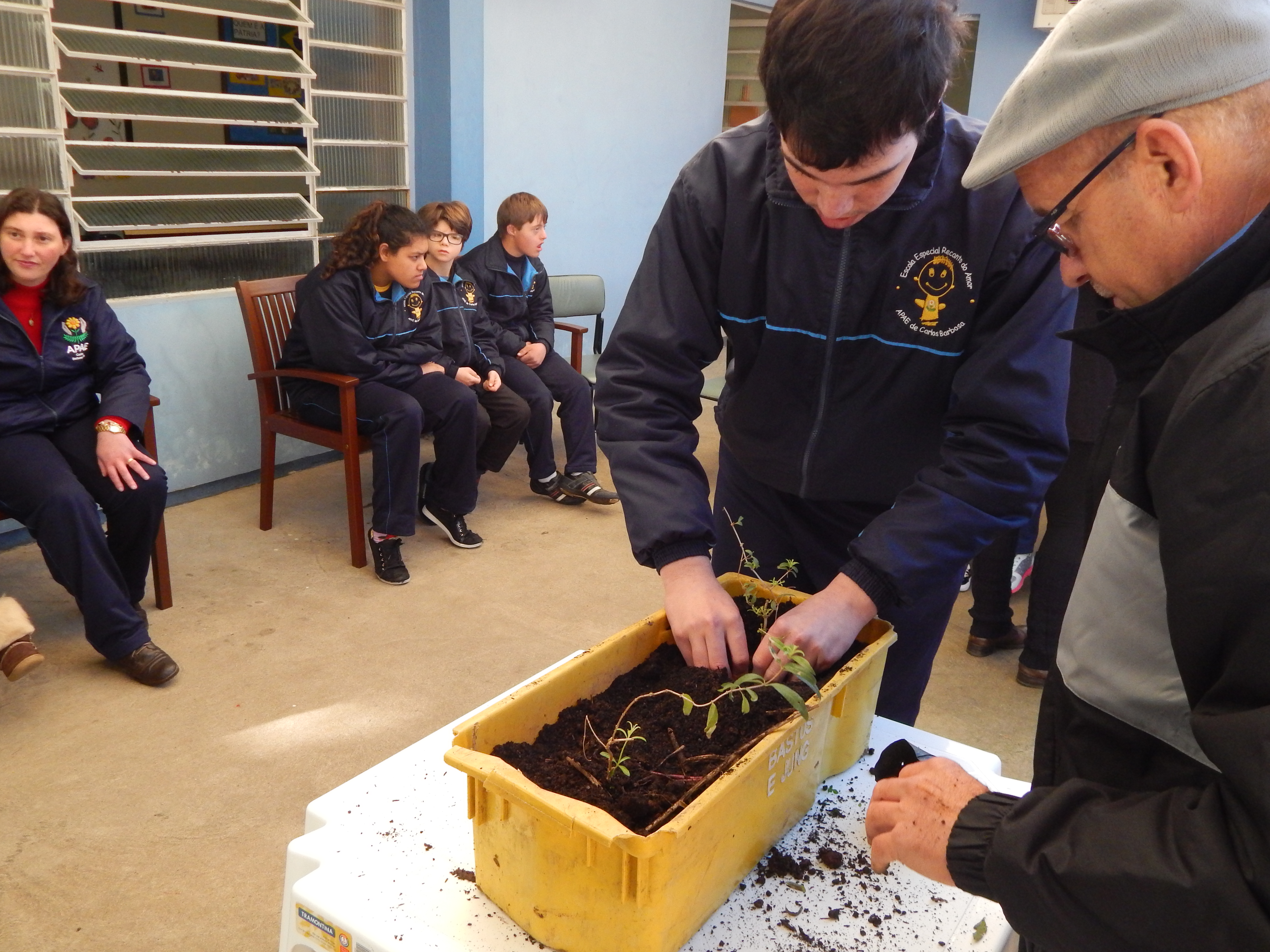 Santa Clara | Plantando o Bem
