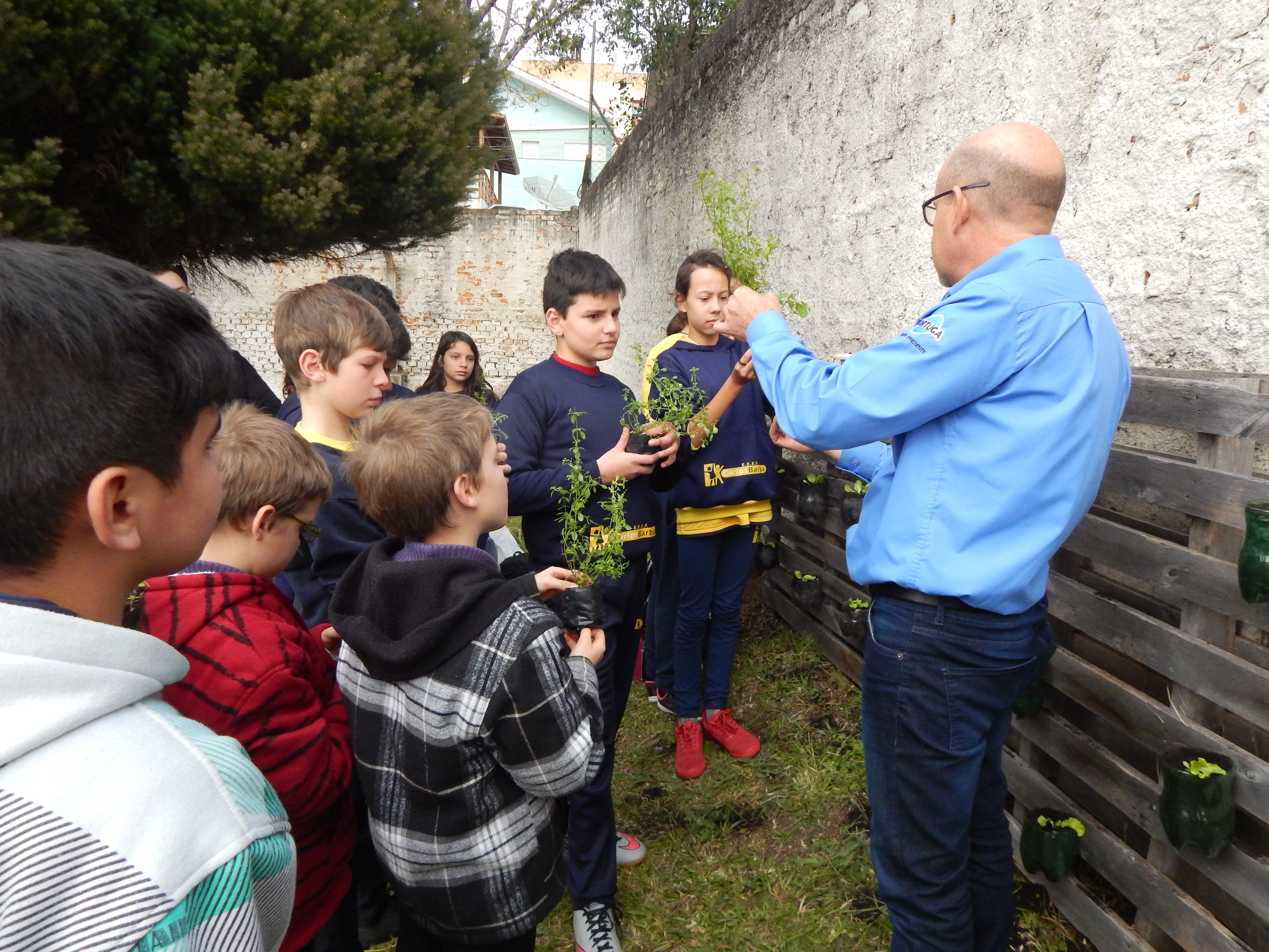 Santa Clara | Plantando o Bem