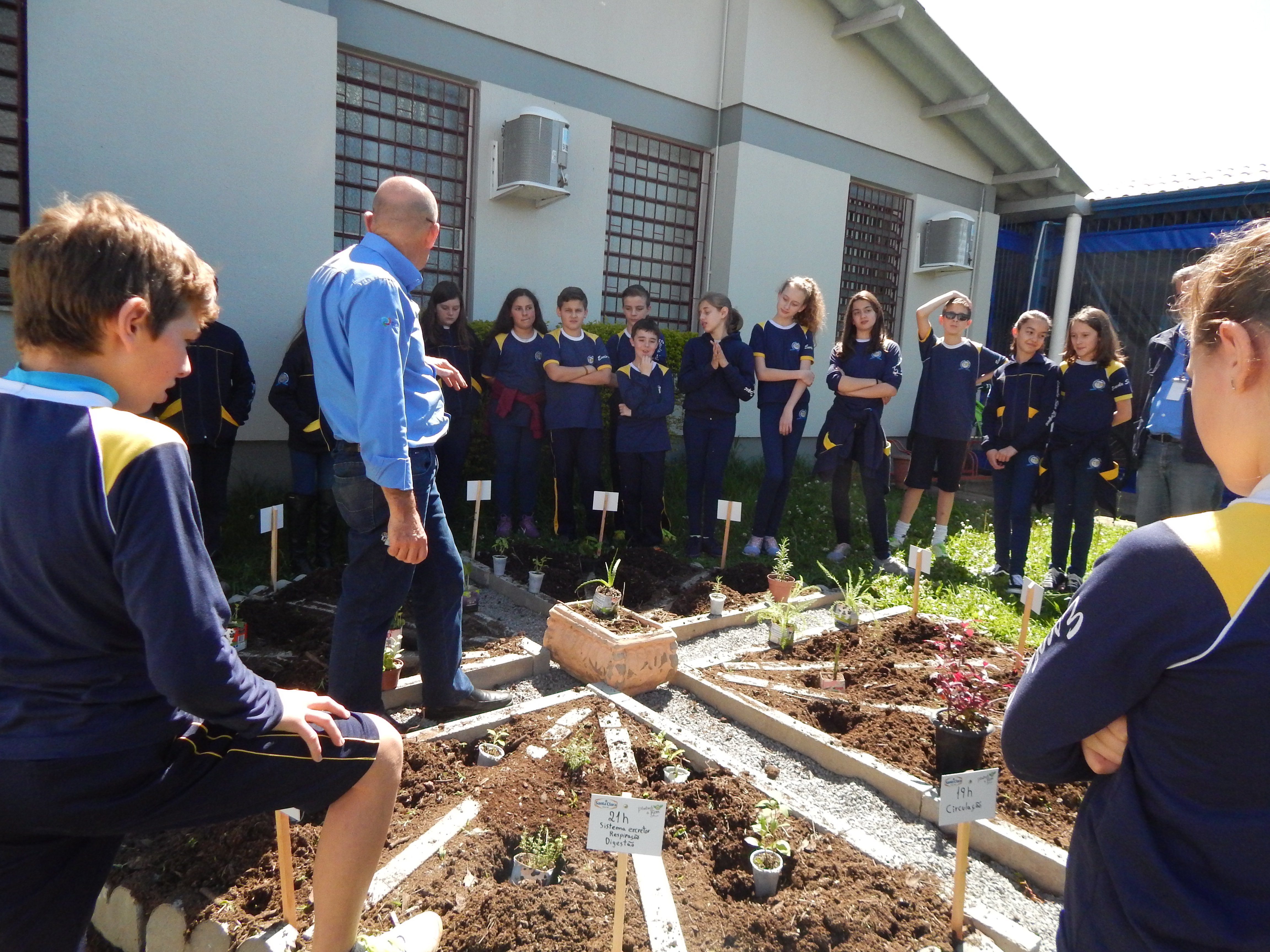 Santa Clara | Plantando o Bem